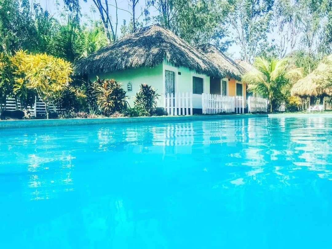 Las Dunas Surf Resort Aposentillo Bagian luar foto