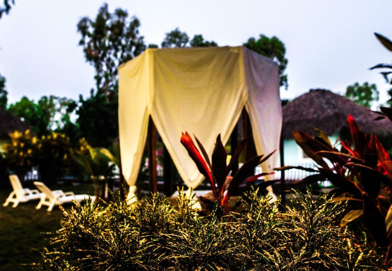 Las Dunas Surf Resort Aposentillo Bagian luar foto