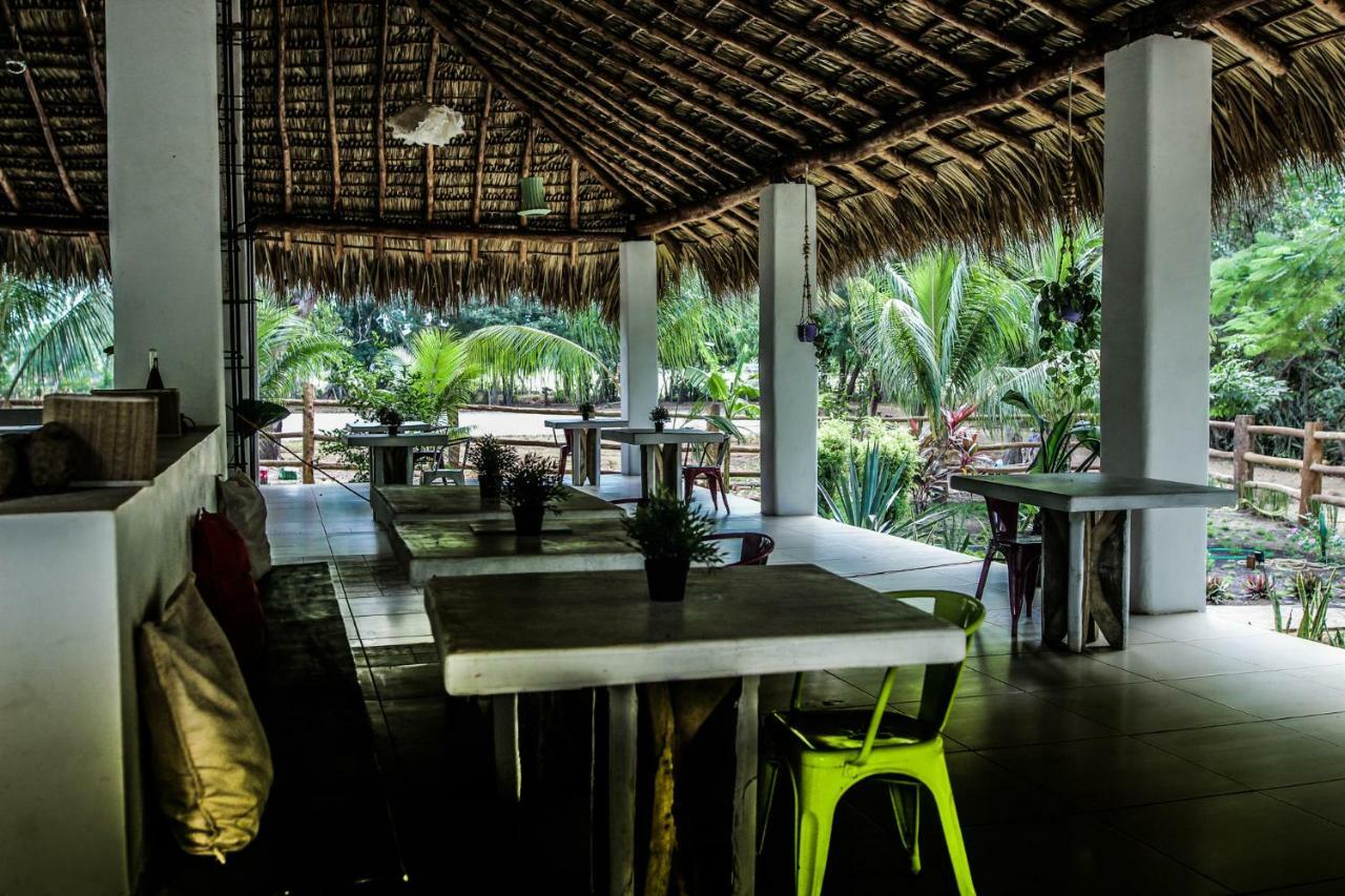 Las Dunas Surf Resort Aposentillo Bagian luar foto